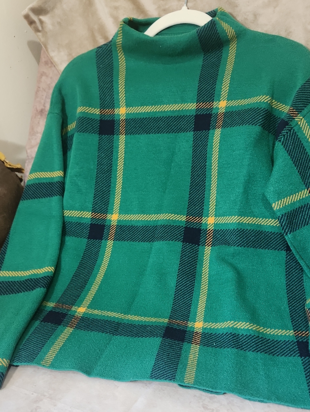 Tahari Green Plaid Turtleneck Sweater